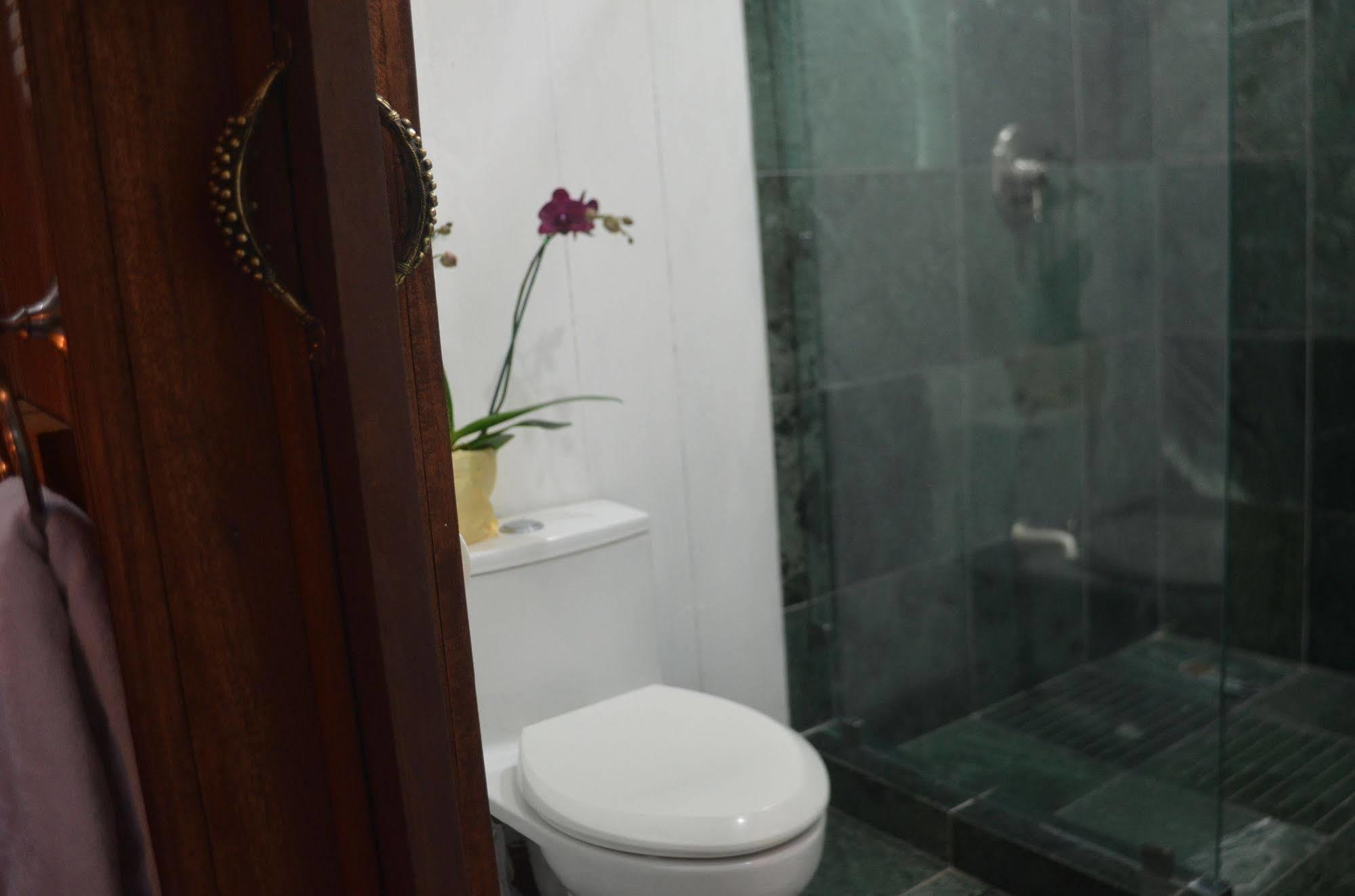 Puerto Viejo de Talamanca Lanna Ban Hotel מראה חיצוני תמונה